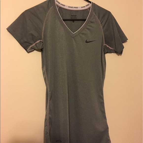 Nike Tops - Nike drifit shirt