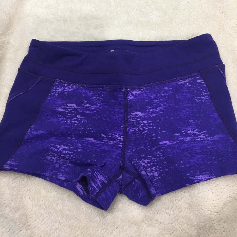 Athleta crush connect shorts!