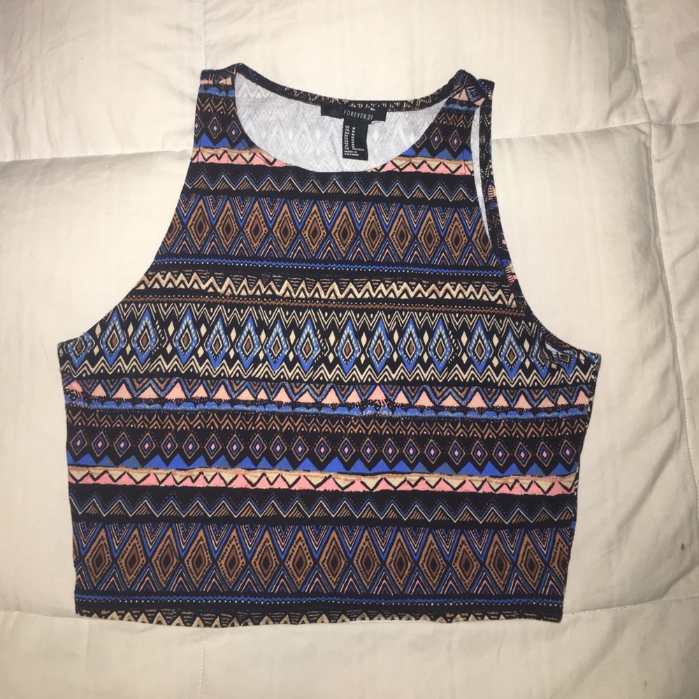 Crop top