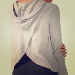 Grey fabletics sweater never worn