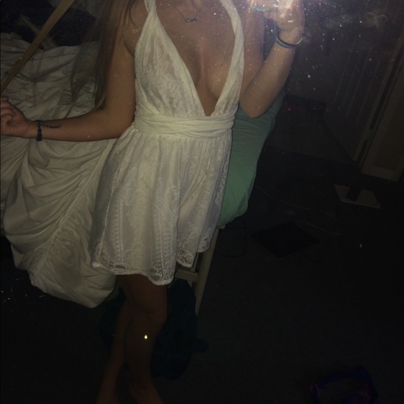 White Lace Romper - Picture 5 of 6