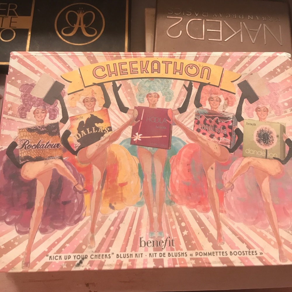 Benefit cheek palette