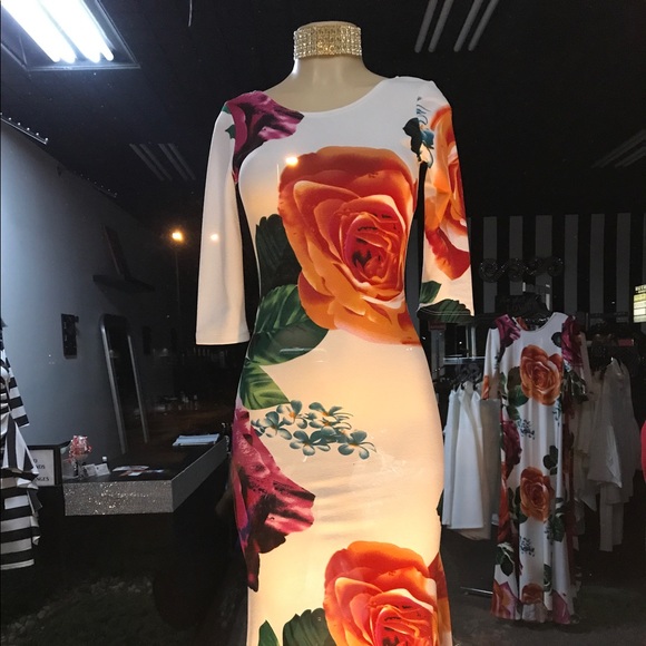 🌸Big and Bold Flower Dress🌸 - Picture 5 of 8