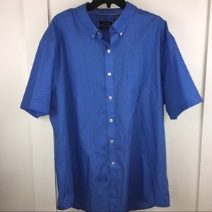 🔹SOLD🔹Men's Can Heusen Shirt Size 18-18 1/2