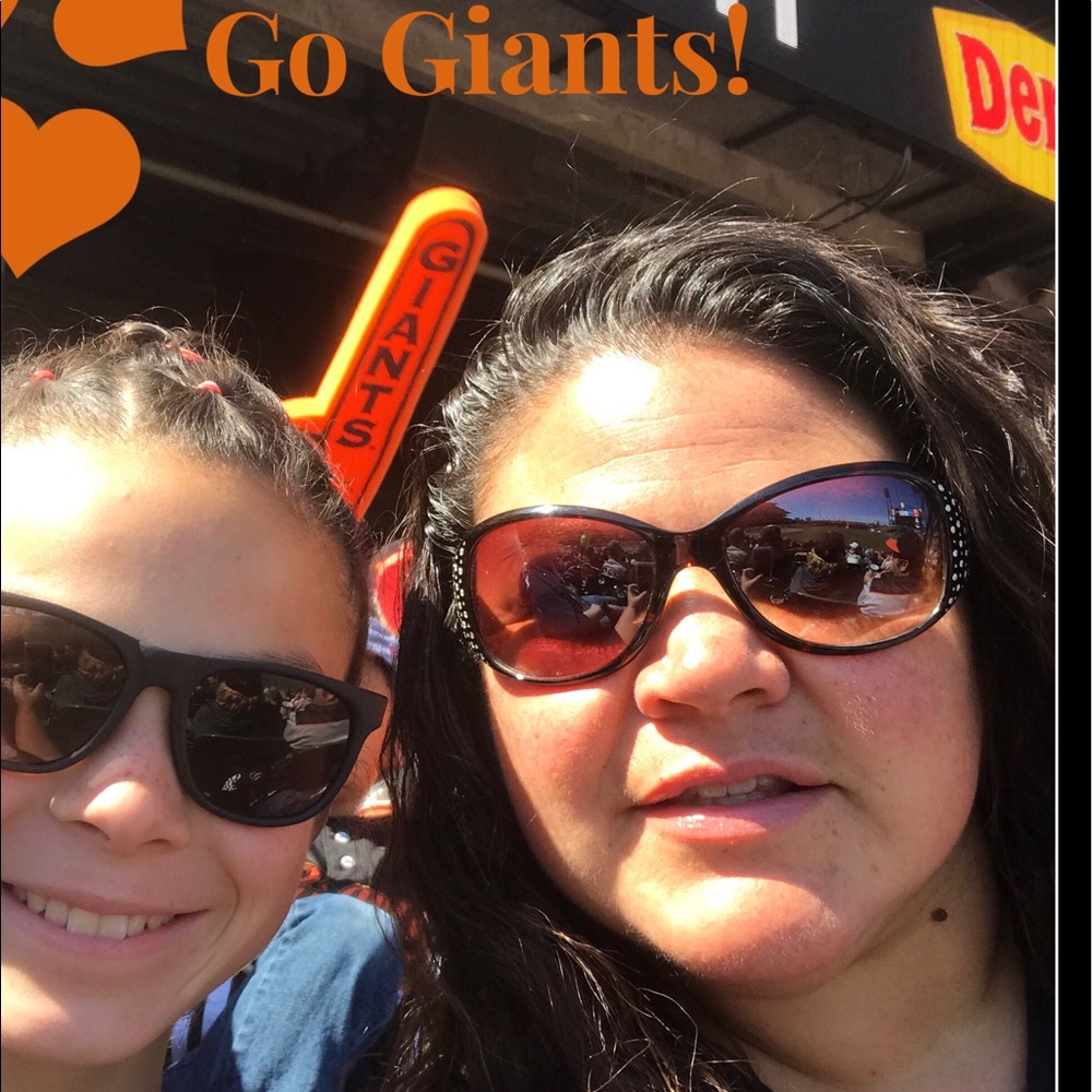 Meet your Posher, Lorena