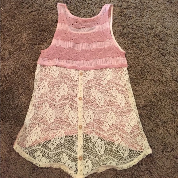 Top - Picture 2 of 3