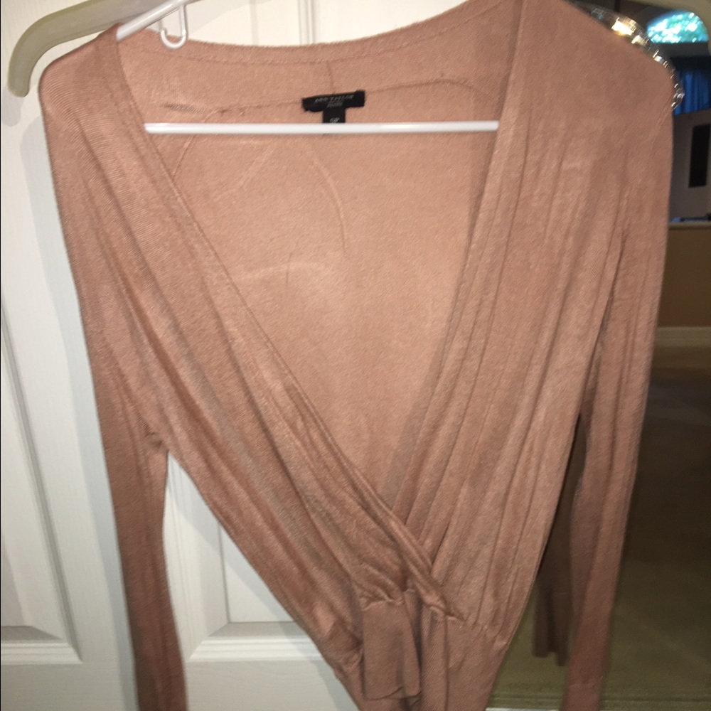 Long sleeve top