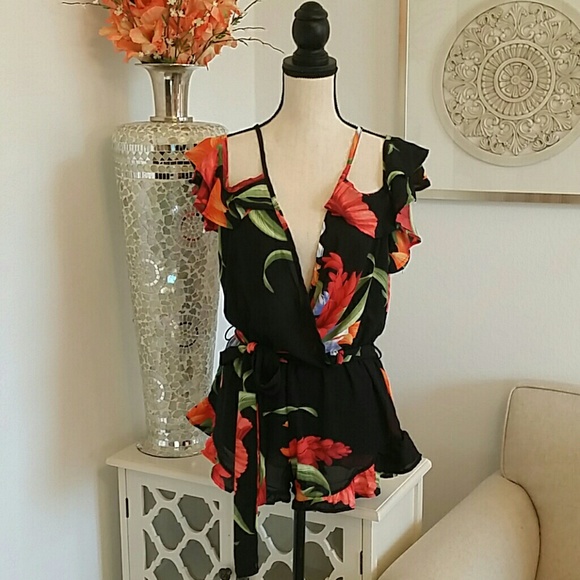 Fashion Nova Pants - 👗FLASH SALE👗All in one ruffle ROMPER