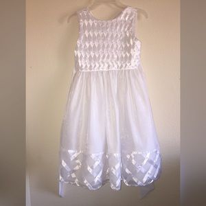 KIDS FLOWER GIRL DRESS 🎀