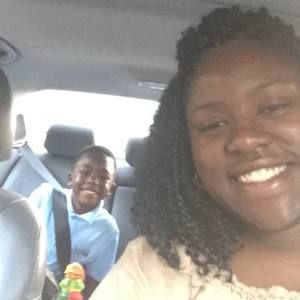 Meet your Posher, Kelli