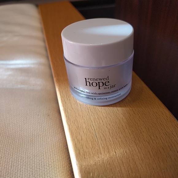 Philosophy Other - Philosophy Renewed Hope in a Jar ($5 IF...