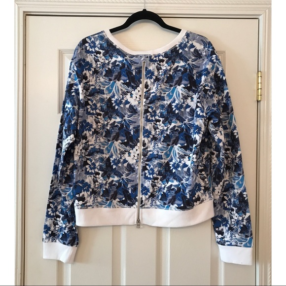 Lorna Jane Sweet Stuff Casual Sweater - Picture 3 of 8