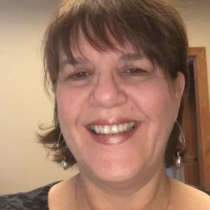 Meet your Posher, Lynnette