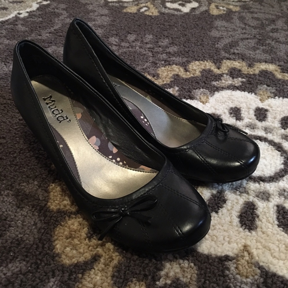Black Heels • Mudd brand • Size 9