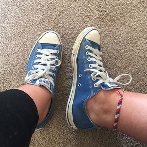 blue converse