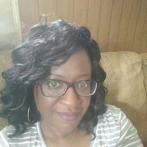 Meet your Posher, Tabatha