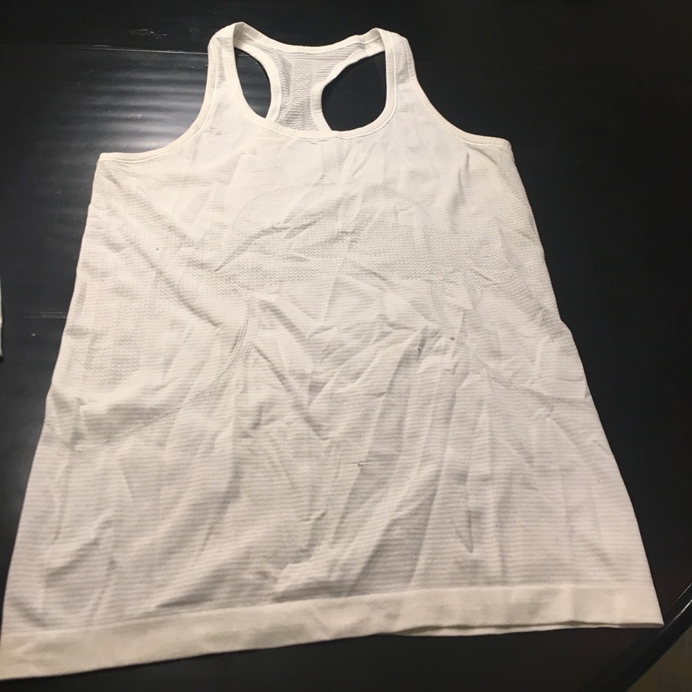 White lulu lemon tank top