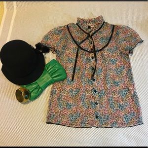 🖤❤️H&M Floral Blouse ❤️🖤