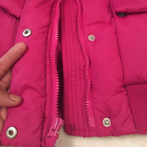 Gap vest - Picture 3 of 3