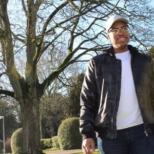 Meet your Posher, Bobby