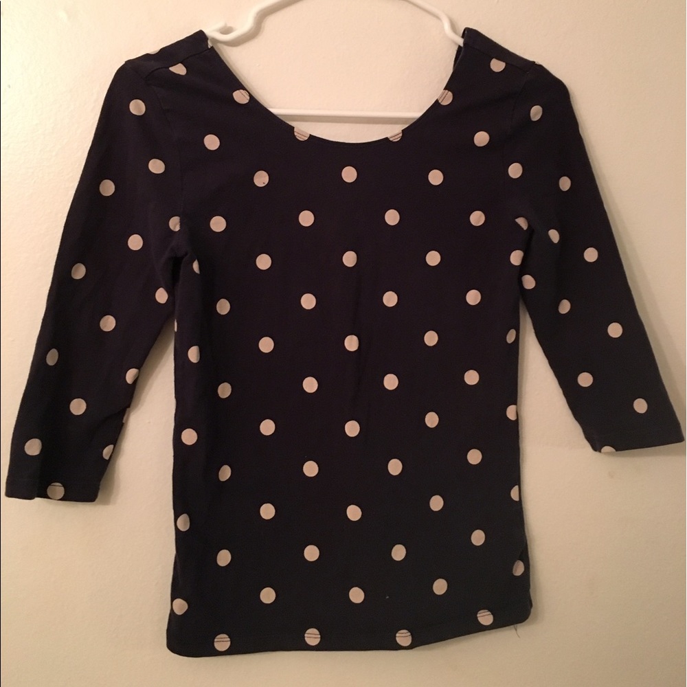 Dark blue 3/4 sleeve shirt with white polka dots