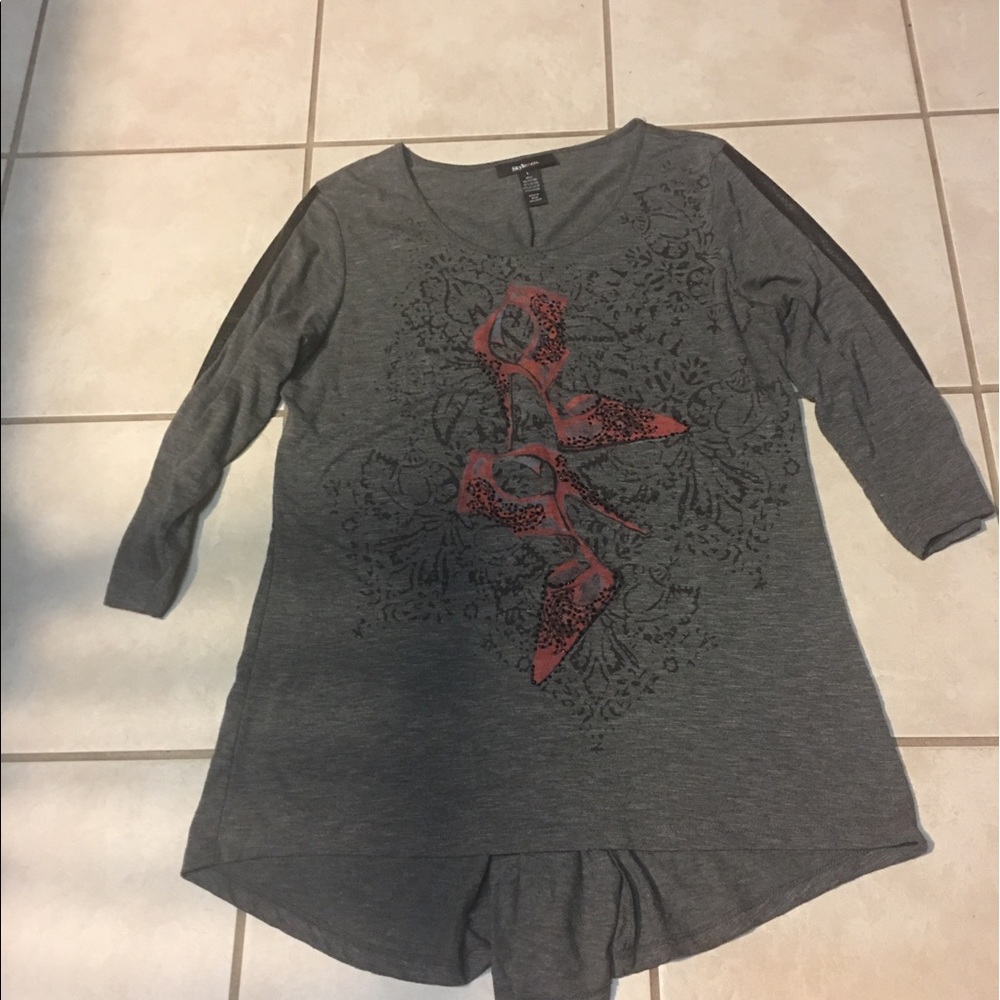 EUC  Casual and dressy shirt