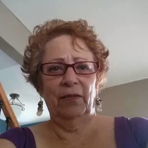 Meet your Posher, Angela
