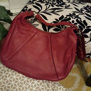 100% Leather Eddie Bauer bag!