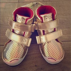 Plae gold Max Hi-top sneakers size 8