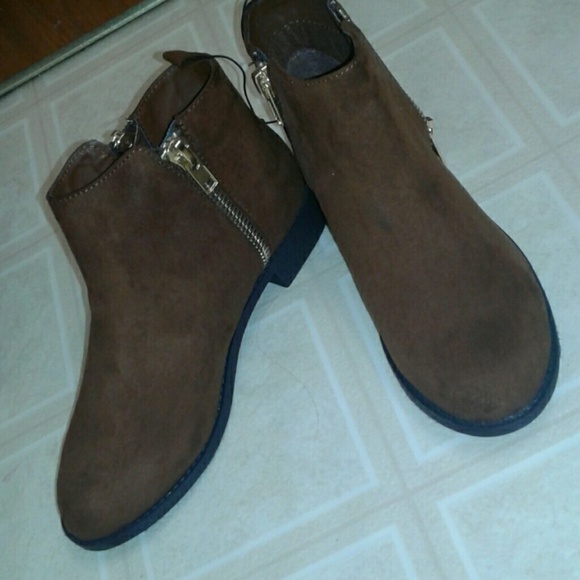 Booties - Picture 2 of 4