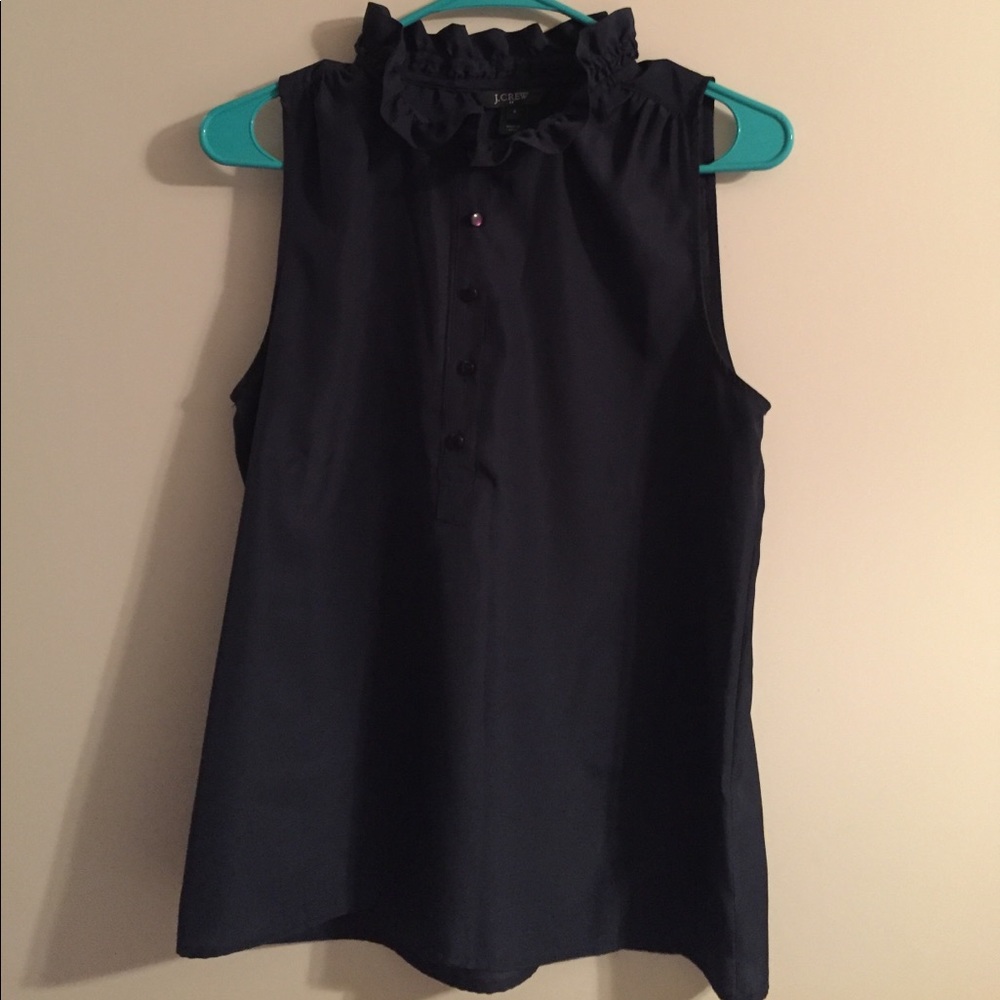 Clothes - Picture 4 of 8