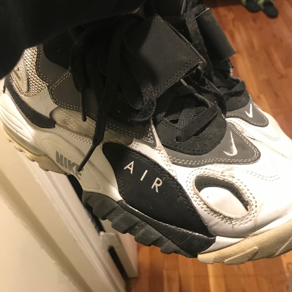 Nike air basketball shoes