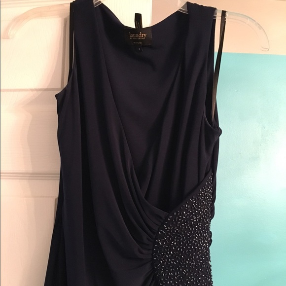 Long formal dress - Picture 1 of 4