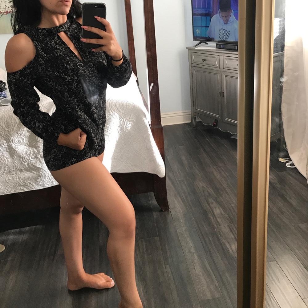 Black and white lace pattern romper