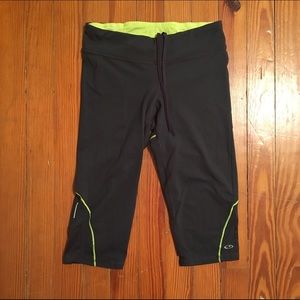 Cropped Workout Leggings