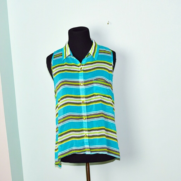 Tops - Adorable Blue Flowy Striped Button Down Blouse