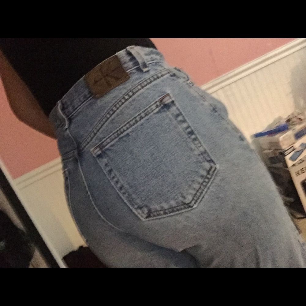 Calvin Klein light wash high wasted mom jeans