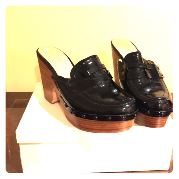 coach mules clogs