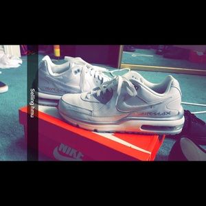 Nike air max