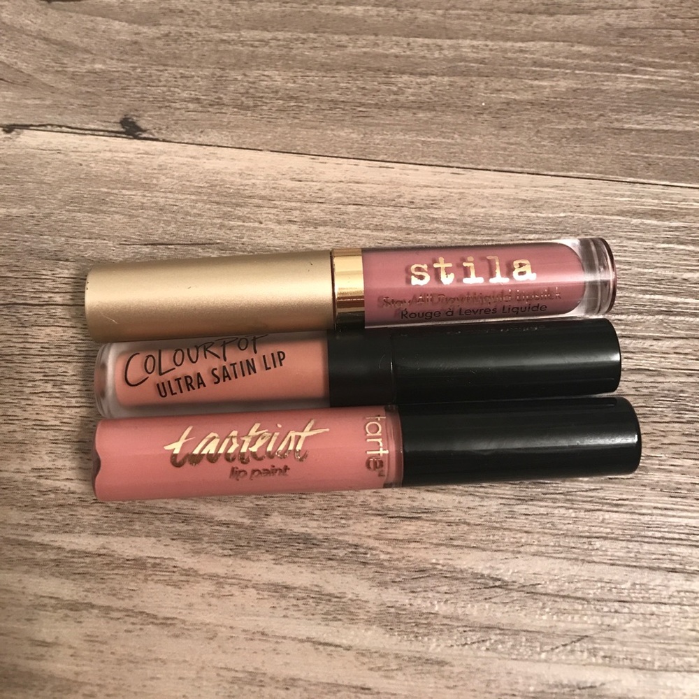 SOLD- Nude Liquid Lipstick Bundle- Travel size