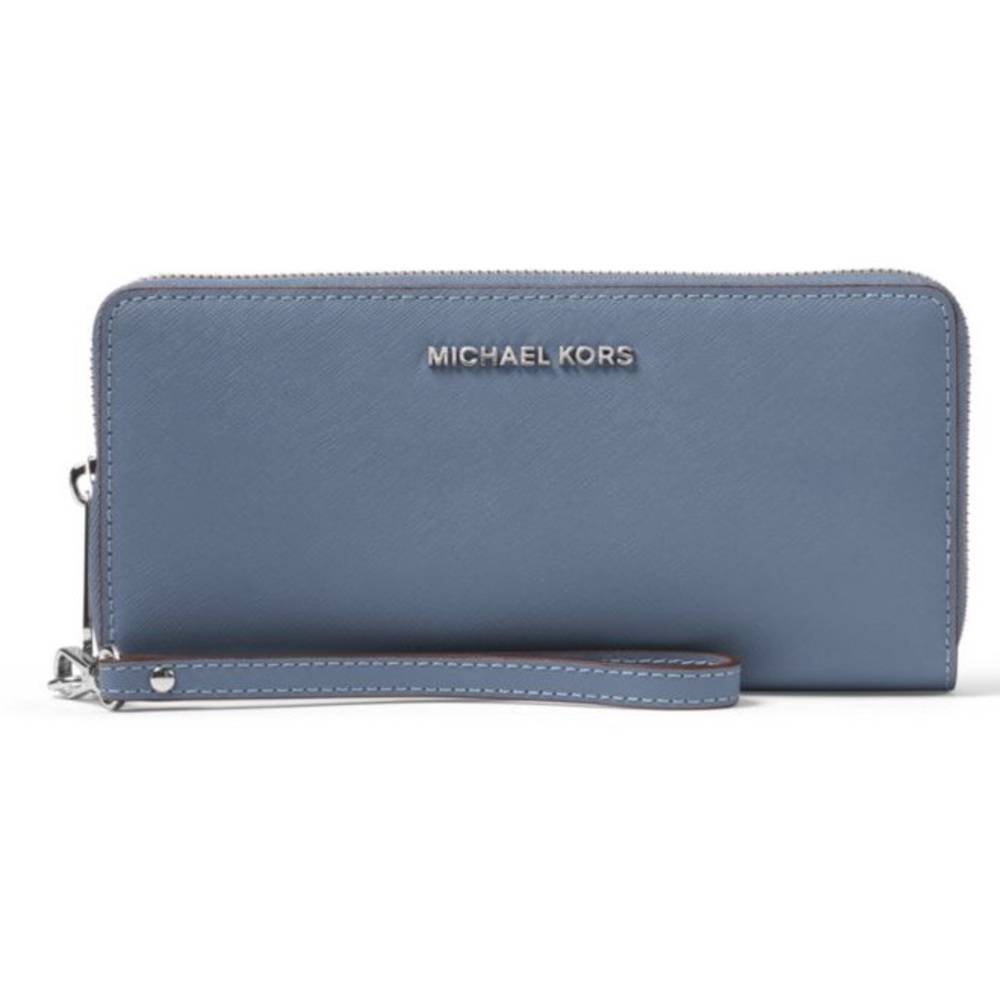 NWT MK Jet Set Travel Wallet