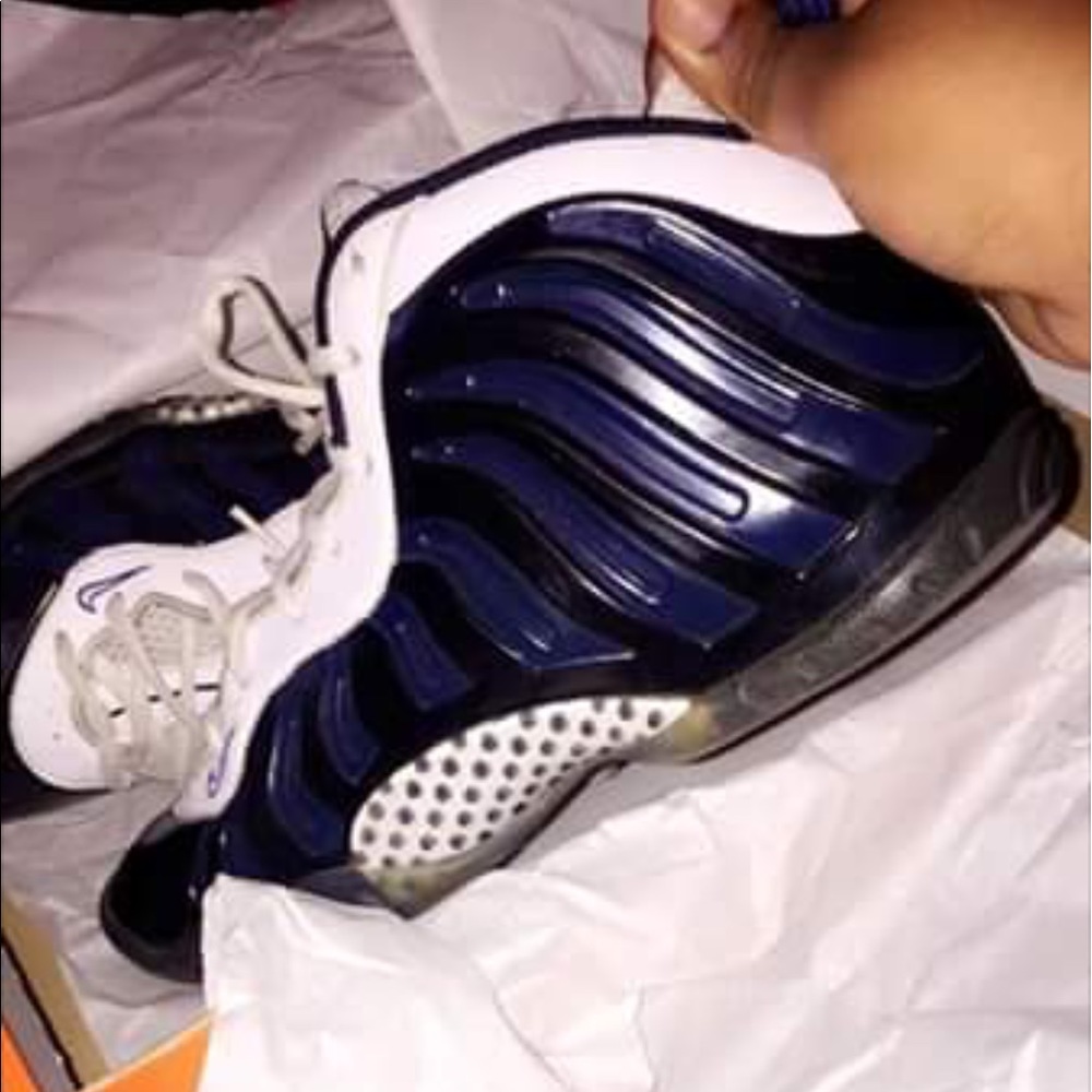 Custom concord foamposites