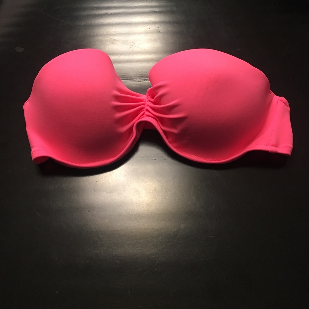 Pink bikini top