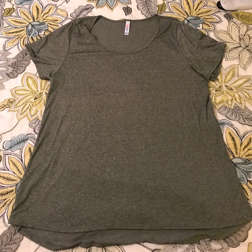 Heathered Green Classic T