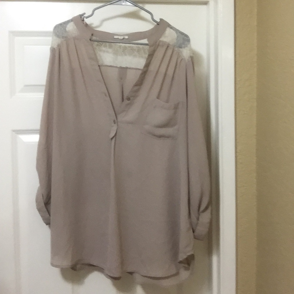 Pleione blouse