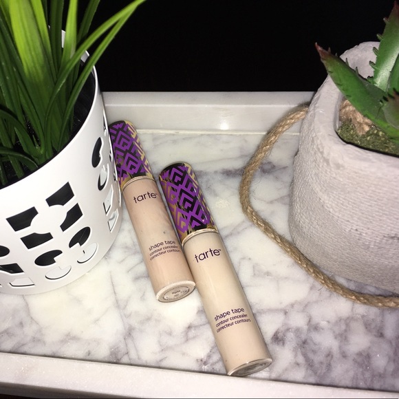 SHAPE TAPE CONCEALER - Picture 1 of 2