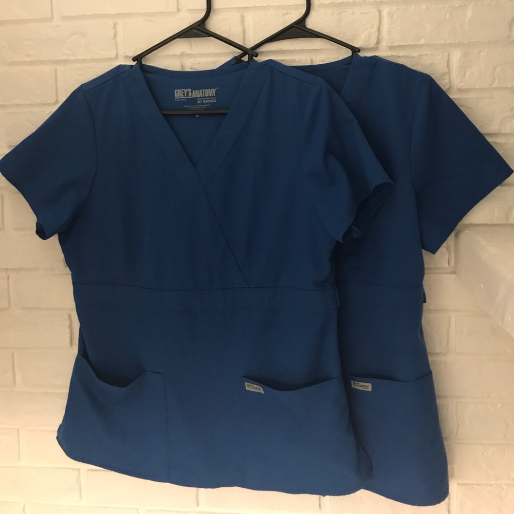 Set of 2 Greys Anatomy scrub tops