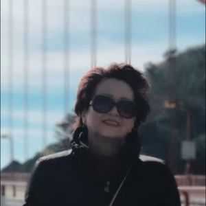 Meet your Posher, Carol