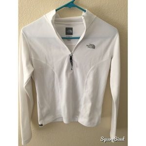 North Face Women's Quarter Zip Up