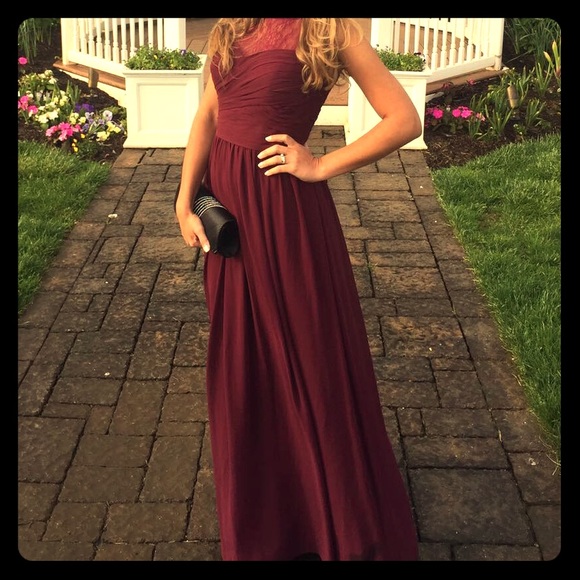 Long formal dress - Picture 1 of 3